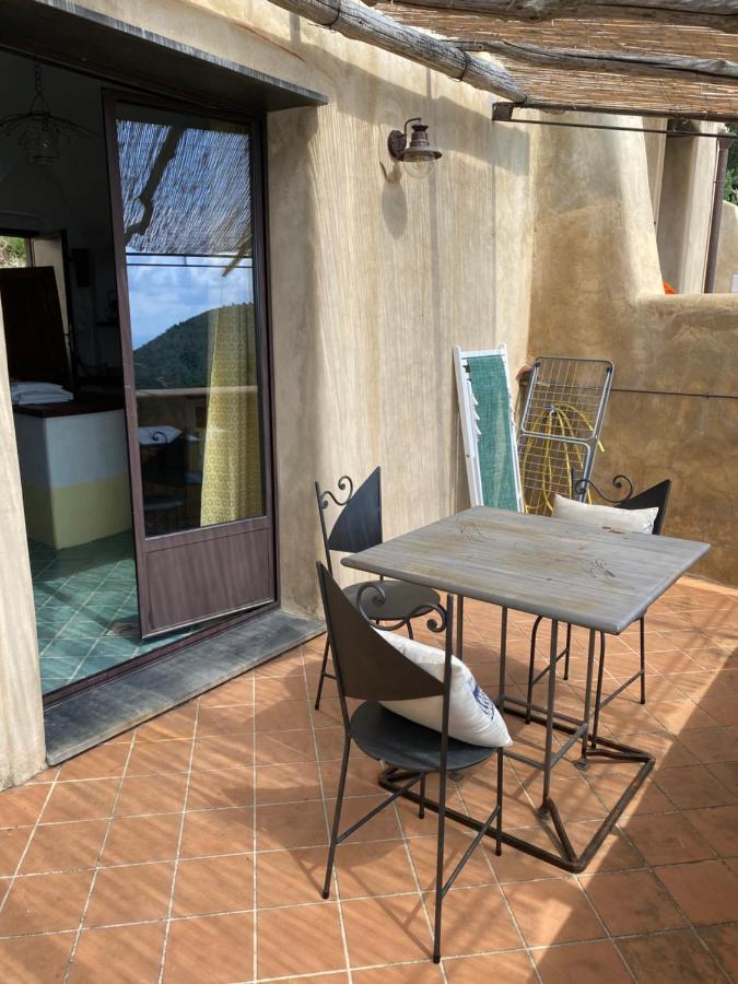 Casa vacanze A lea l'ua Finale Ligure Cameră foto